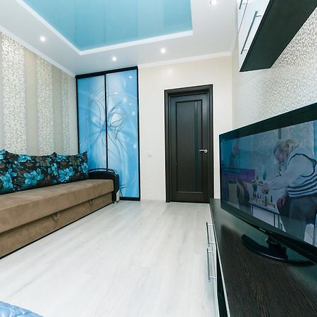 Apartment On Urlovskaya 23A Киев Екстериор снимка