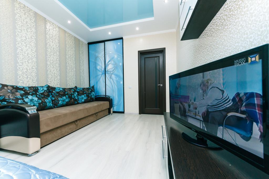 Apartment On Urlovskaya 23A Киев Екстериор снимка