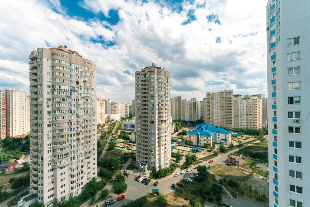 Apartment On Urlovskaya 23A Киев Екстериор снимка